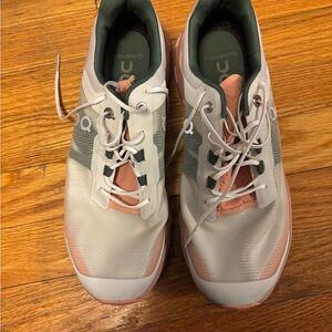 On Running Women's Sneakers - White and pink